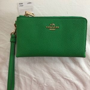 Coach kelly green wristlet